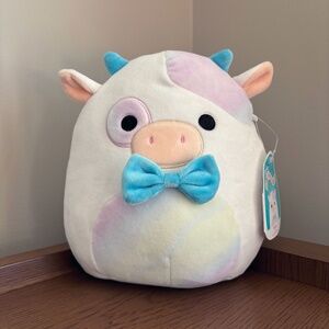 Squishmallows 8" Belozi the Cow US Exclusive